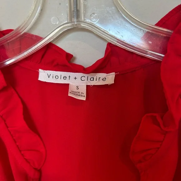 Violet & Claire Vibrant Red Sleeveless Blouse - Picture 4 of 5